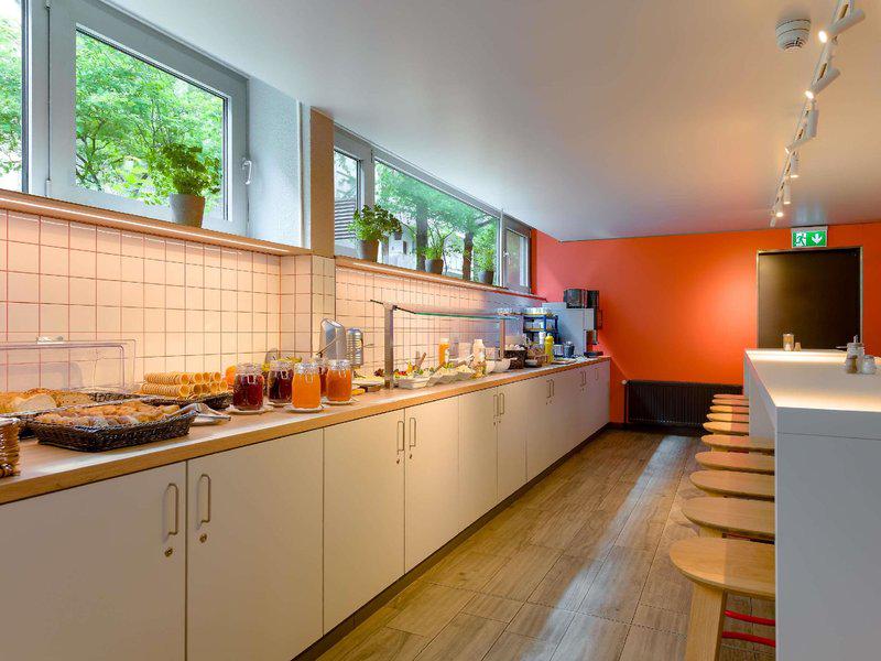 9F080123C4ADDDAB01379D6FFE13BB40