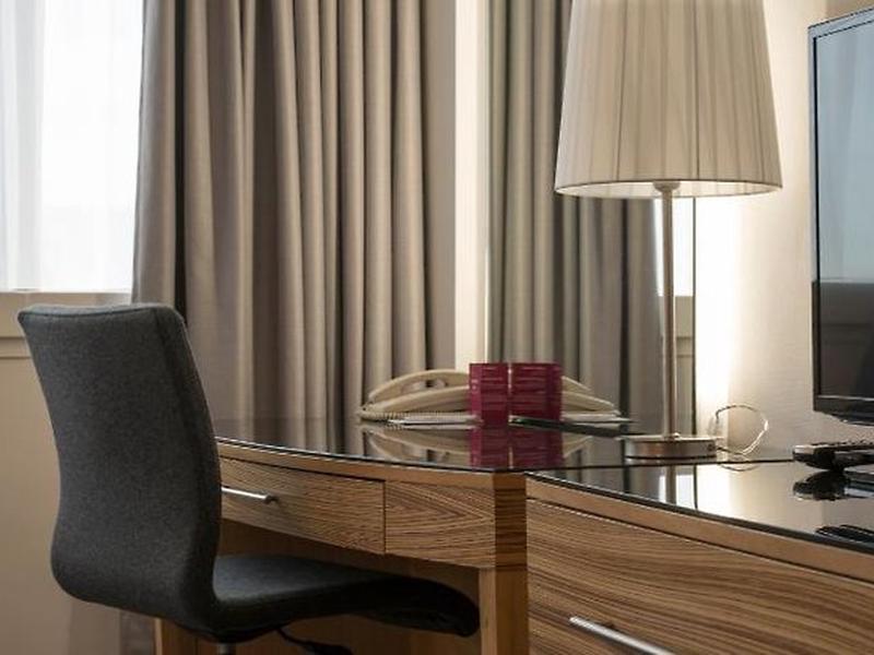 E42E3CFE3A8E2D393284FCE4406384A0