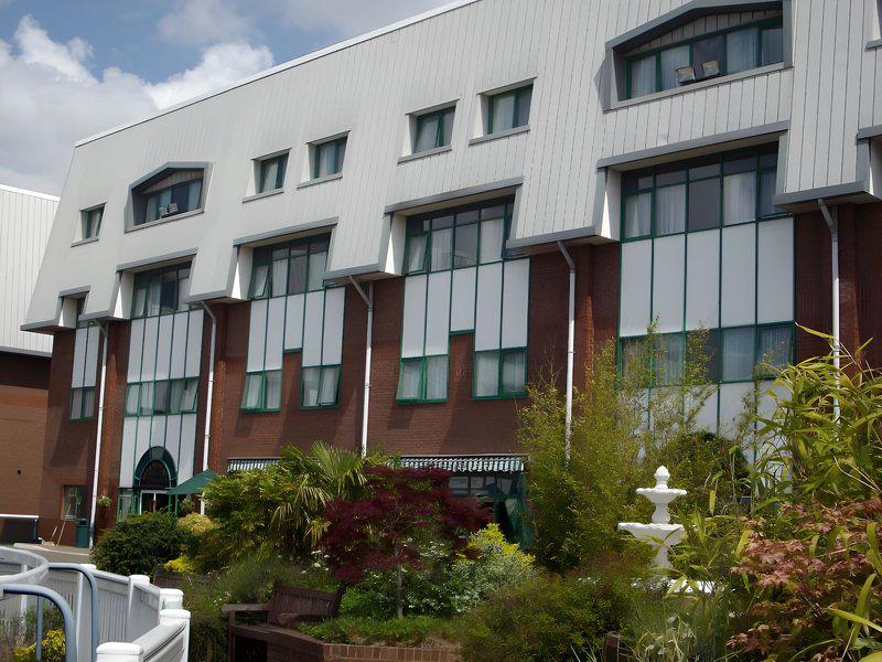 B03B5E06A4B97EDF79950E6ACD60E898