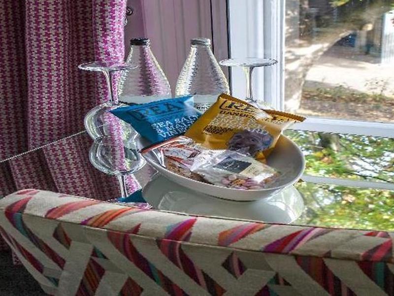 DB8D1057CEFFAA477F8DAD045ED35339