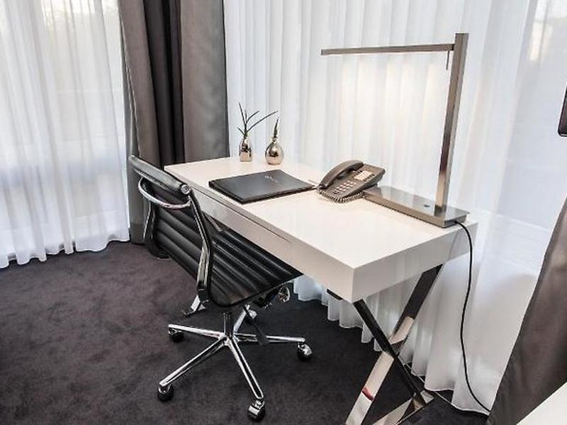 8C7A13E041382191A06A4F404601DCAB