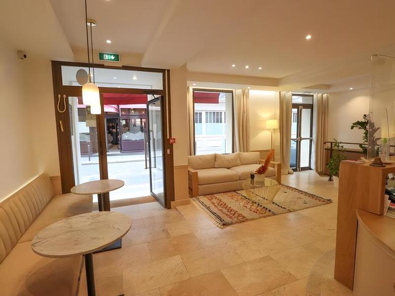 1D376753A579E6F5E0CEEED98E31050A