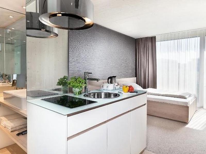 C84BA7951F6D63CD495D2E3171DD8E3B