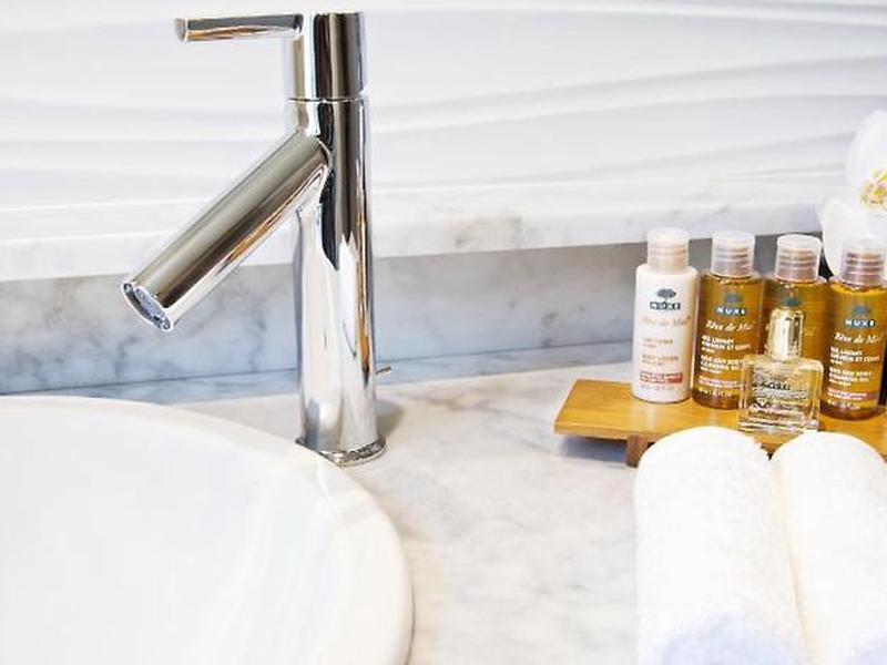 034537F61051E8F90C1B7EB2684372F1