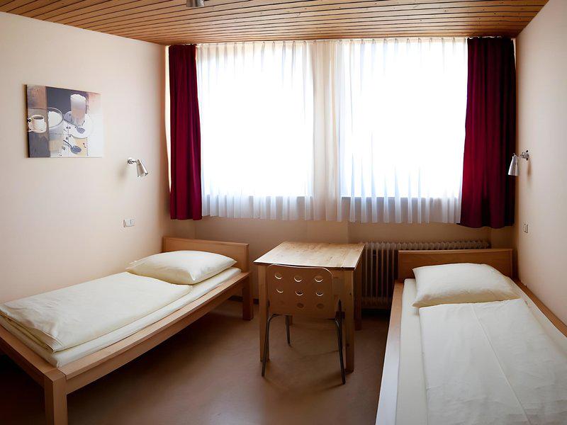 6DB5D8F9613FA5598F2C0CD4C3ED8FAC