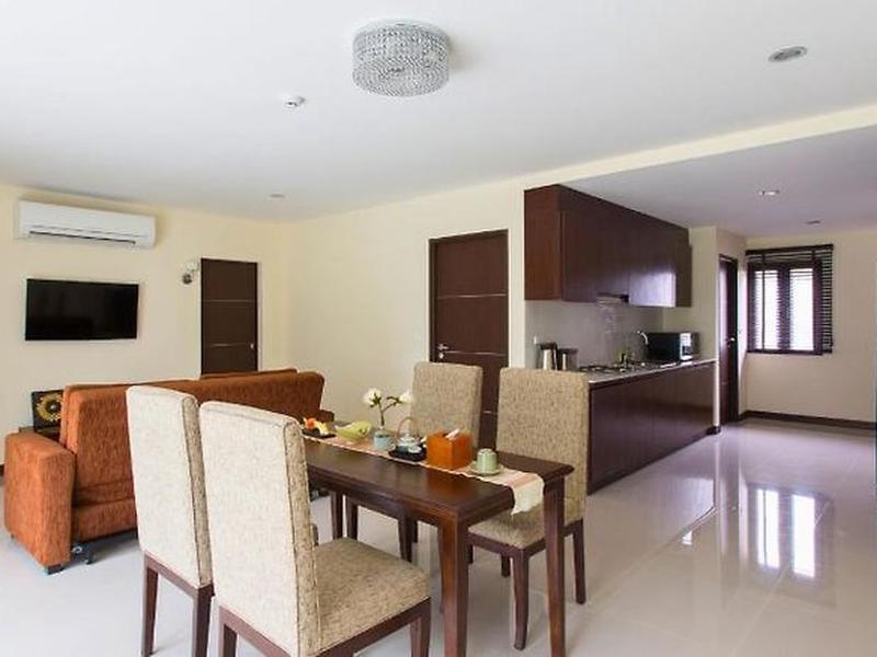 9C5DCC094F19A4E753025A198D386F18