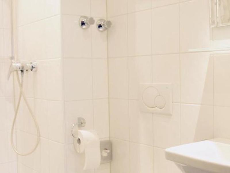 6318541F6969ED313FF2E645C8100652