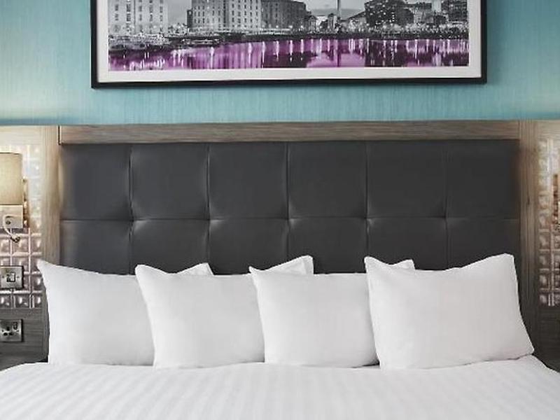 98AACD2452B554EFAB77B92A7E81F5DE