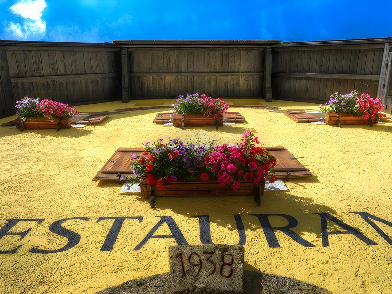 5577BDB924796B09A95DA89AC11ECAB3