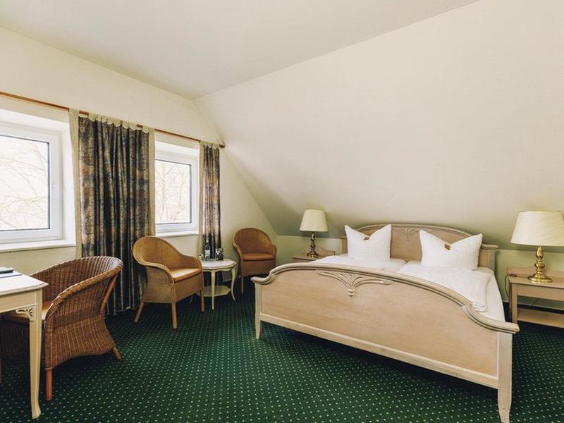 B37439B7B8733B074005A482C982653B