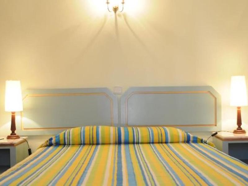 40213F076E7C45B9FA1B68EA92FD8431