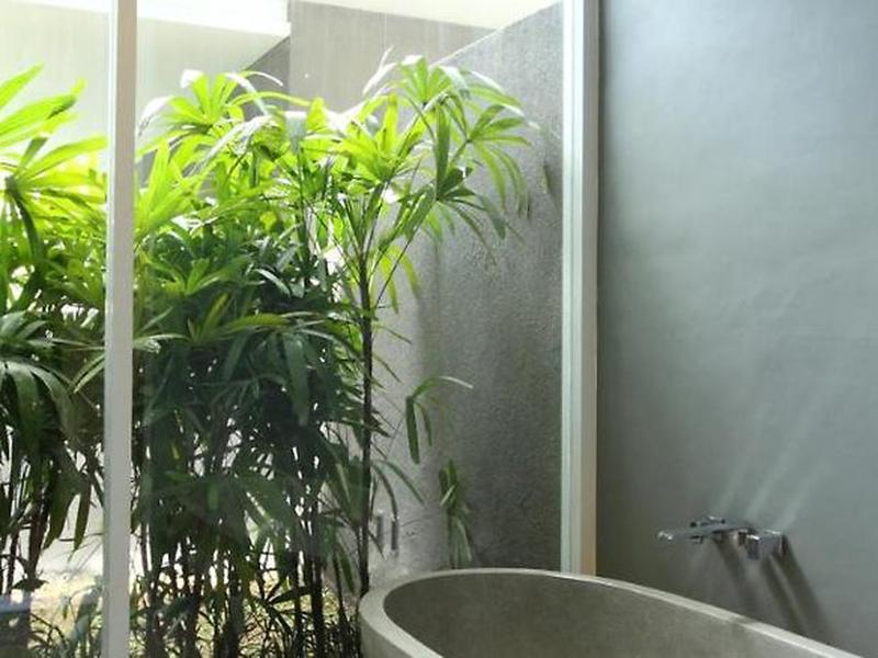 B5A63D7A404381E1FFF502FD9899FF42