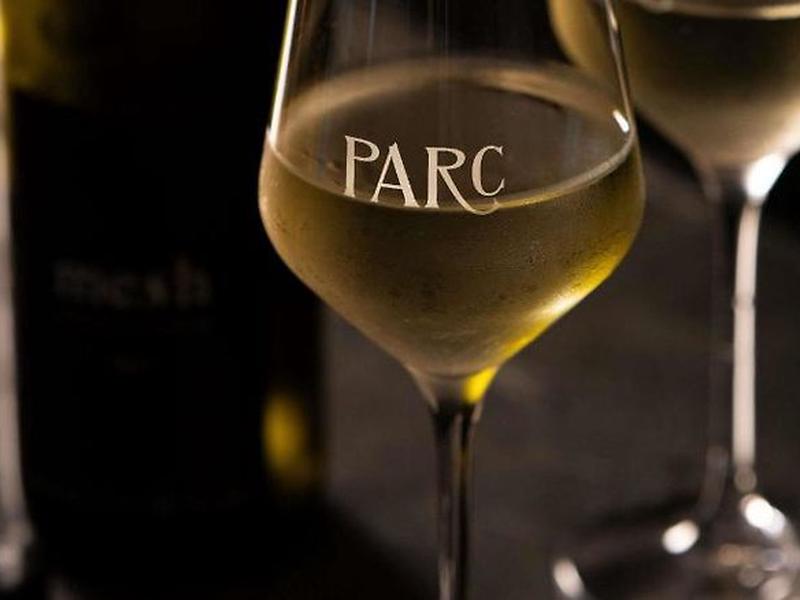 81E46BC4DBFD45484E5F8B2206FB0B41