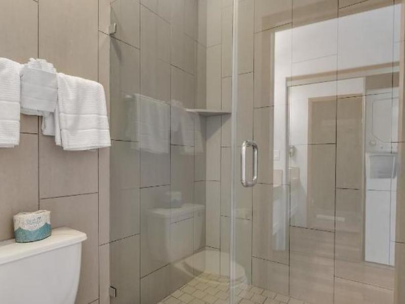 404C9FEFD625C38DC33E75B57070EA4B