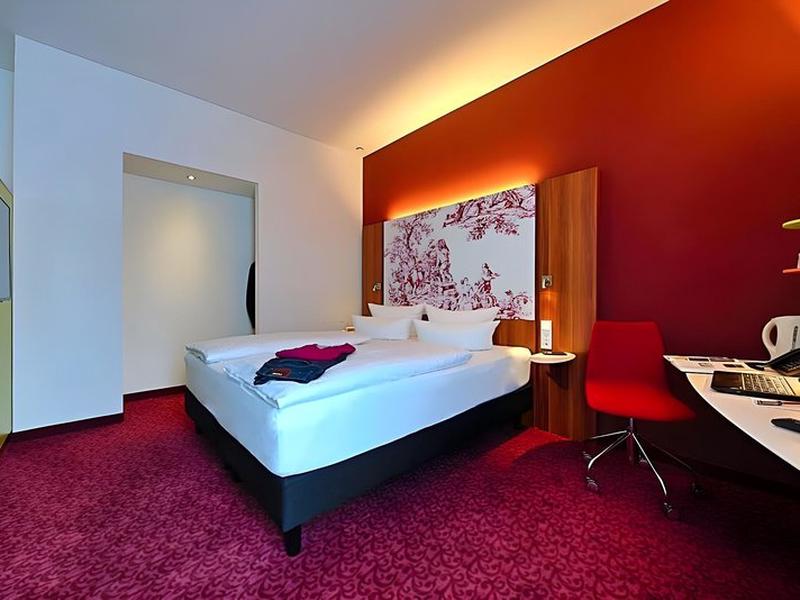 B012A0B7CDE4E09C11130AAB1B4F7F4D