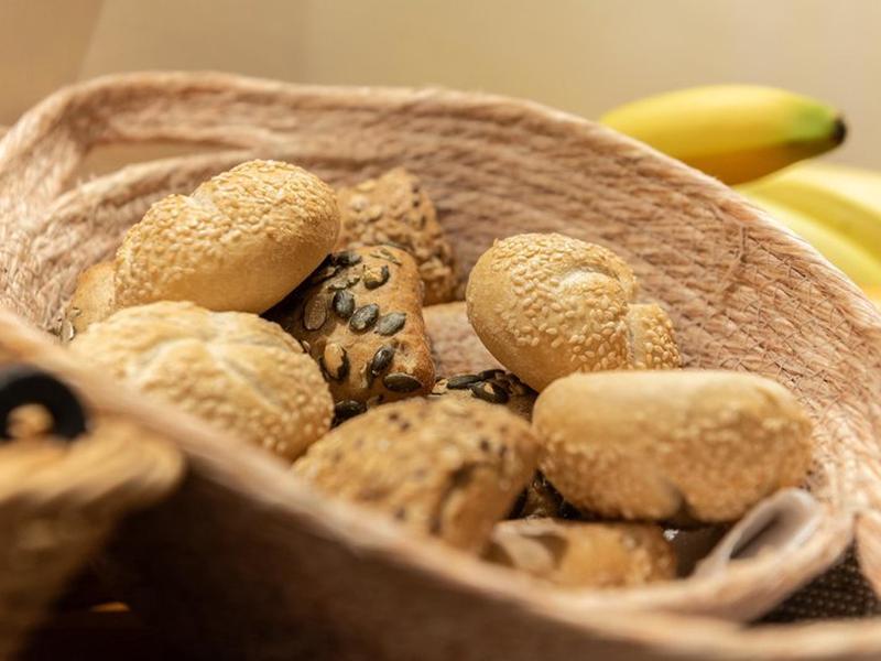 E7ED1F2957B3FF27A01223D9F22B83FC