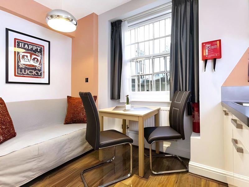 92A94FE7CD6BABC2E904DCC9F121F938