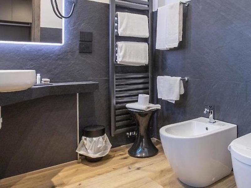 8F4F9CB7D644755DBAF00D8E6B50FC03