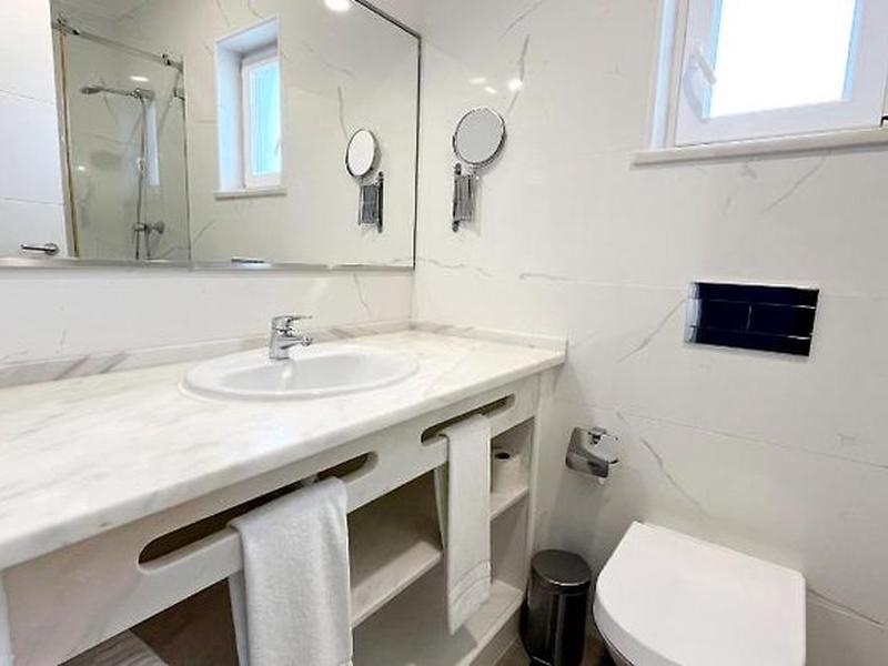 5730052D2CE1507C1F5BC03CBB9E56AC