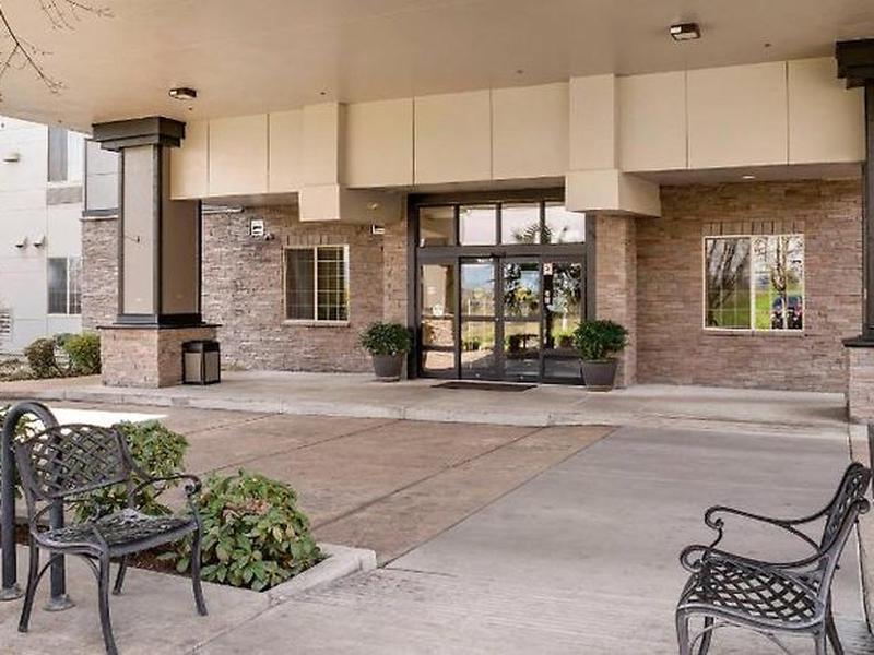 7B653860407FDE8F40808866717A3AE3