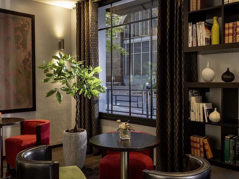 270514399C7F550B394B044585F75AD9