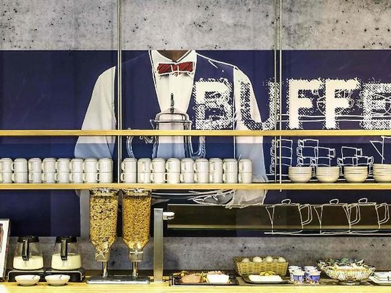 5C3AB8915CEAEF49A39606BB4AE4BDE9