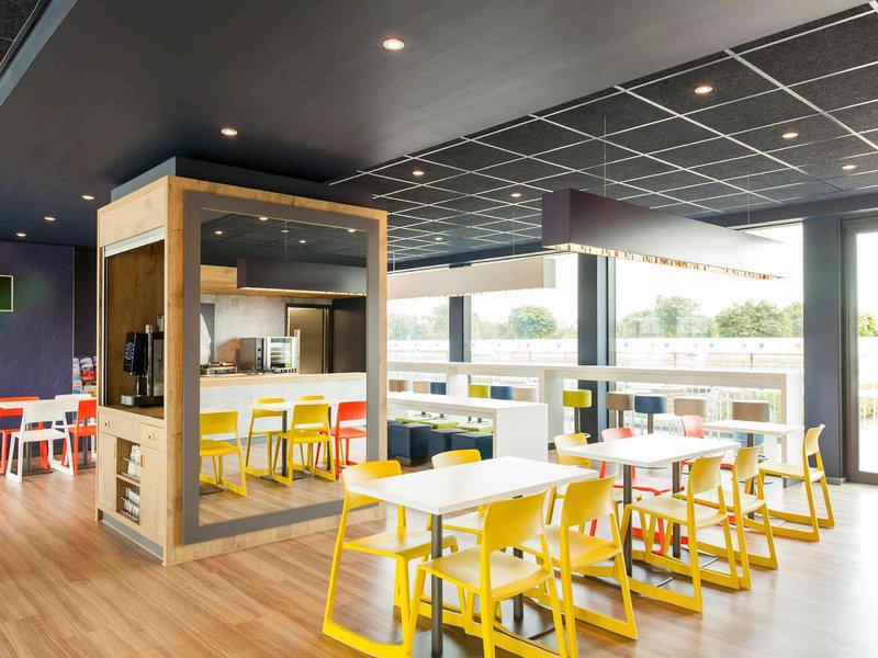 DC06AF3FA0200D7EECCFDFE950339313