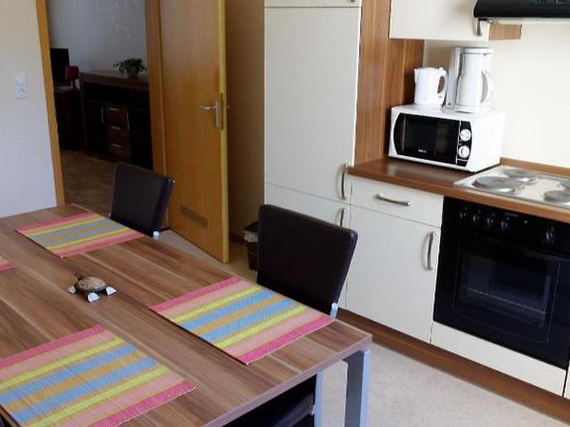 D3241772D184587A3BAA5BC7ACC2588E