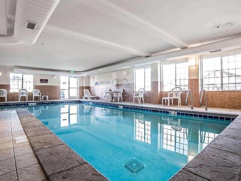 C7136C5376E13F3F5B0549AAD45F553D