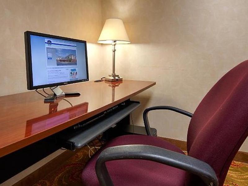 227829EE27148C3B0D4810332D8E1018