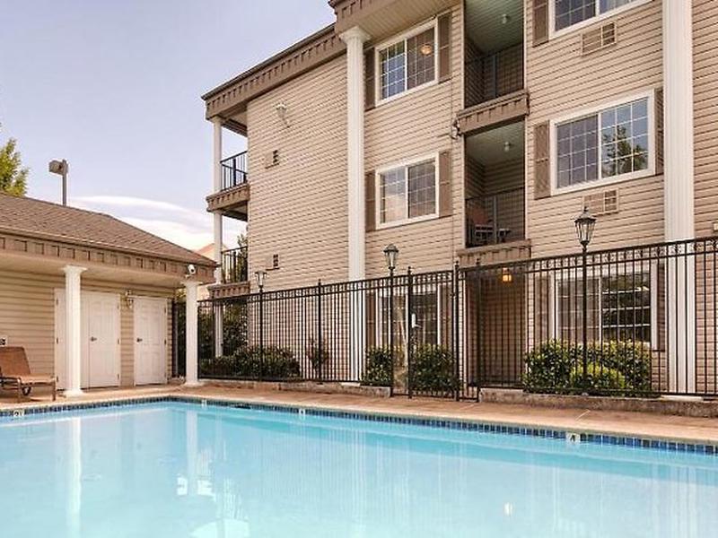 9D077AA8DF15B4920596F1DAEBA3C59D