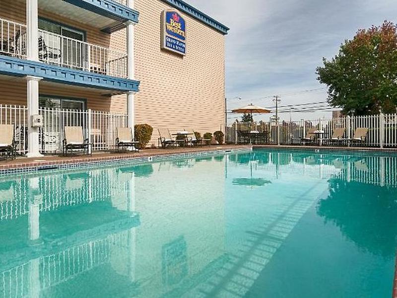 DFA3E2469F4F4B49A9A778F97371F692