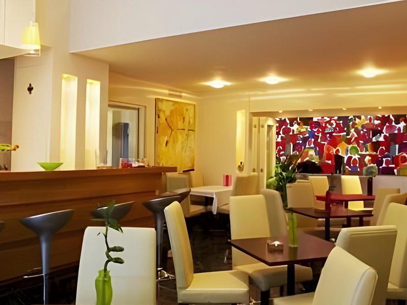 CC7BDDE3EE5843BAA1F5BF64FFC4CD5F