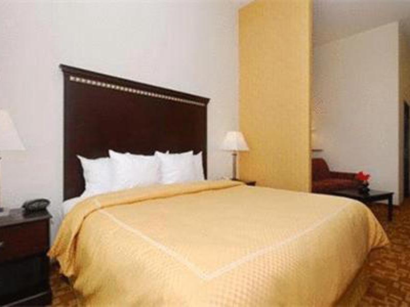 9EE1D25FA16999D477690EB7F55016C0