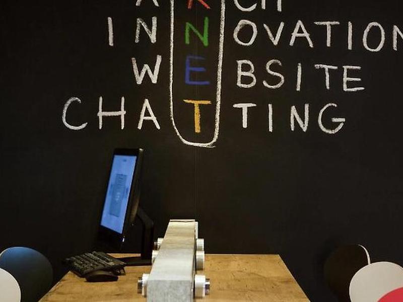 7D2D8A0C4311400B94A341D8762A651F