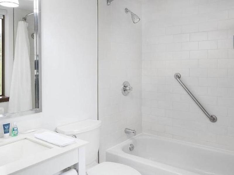 C6BE1B8E1EDCE5673EA8FF68EB86FD34