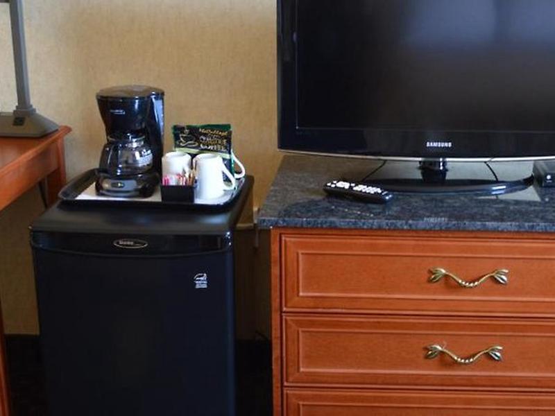 F0E7DB3C40B218720E5DC8FD4C0236A9