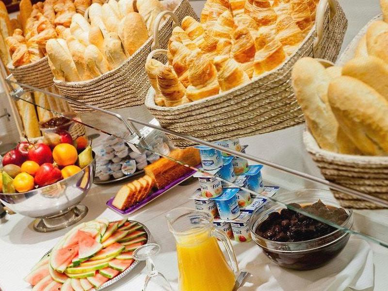 5907C35AE088292DE83D6D3D1F7670D2