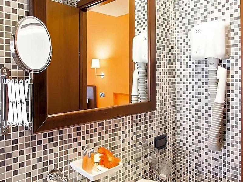 5C288A194232C699C7CA3D9F1F9232B9