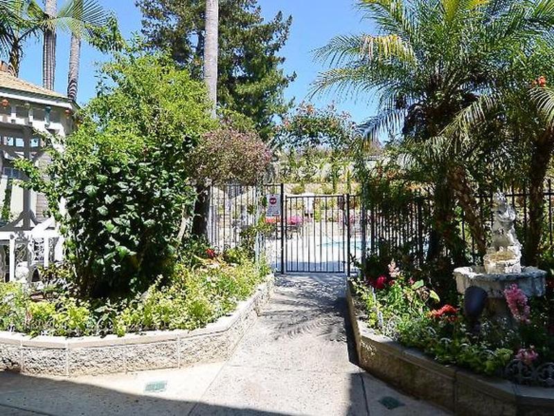 D8A1276E01FA30295148DAB8BDF63691