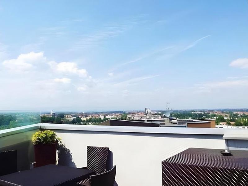 BFDA3256035930BF1C09D370C68A852A