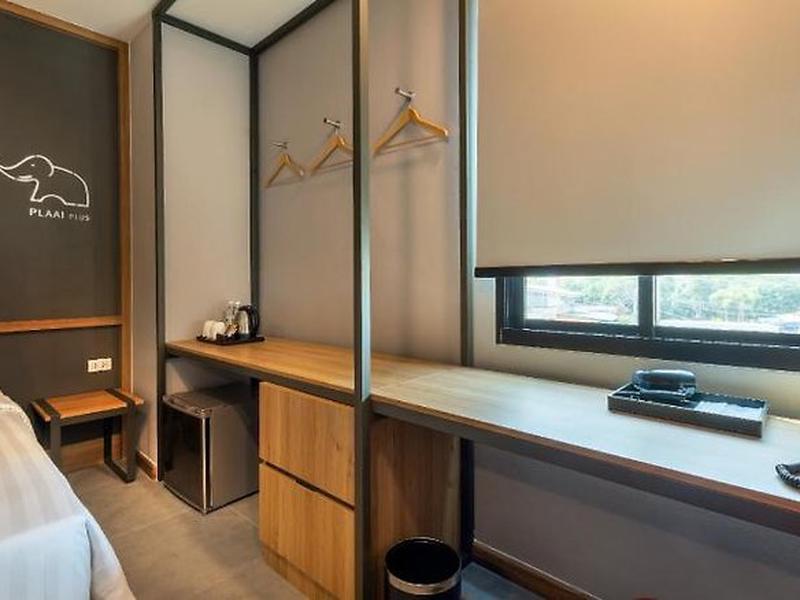 4EFAF5910823D2D6D77C9FFA666AF45C