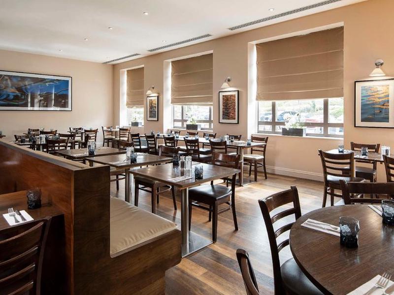 070AE28357882E25B328FBCC441706D4