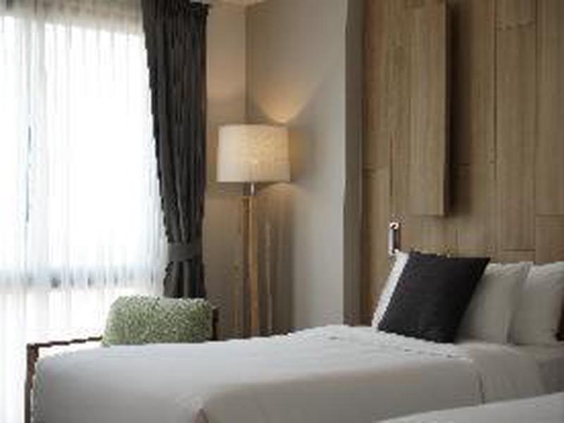 6BAD3FD1F5000D40940DF4D28FC83BE8