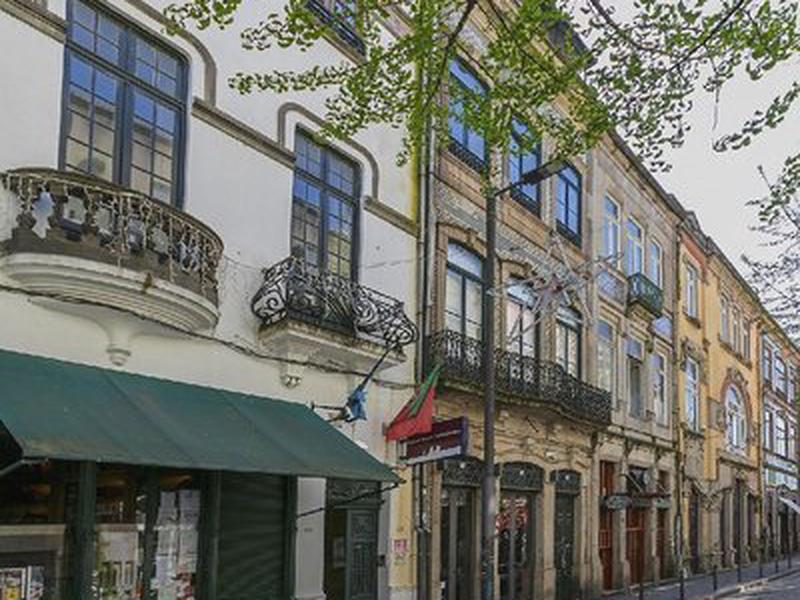 02B3689AD0EB5F60DC1E329BD27C0228