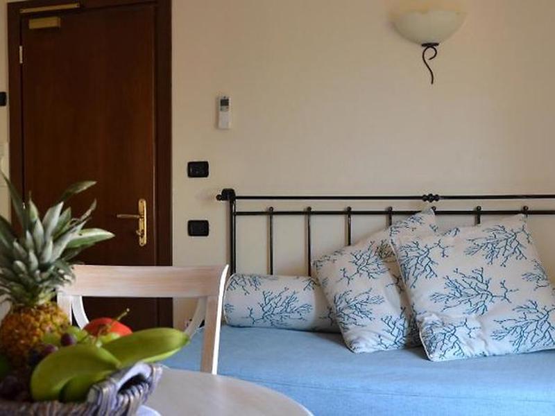 F77C0A55837E131641DC8B3ED81933CC