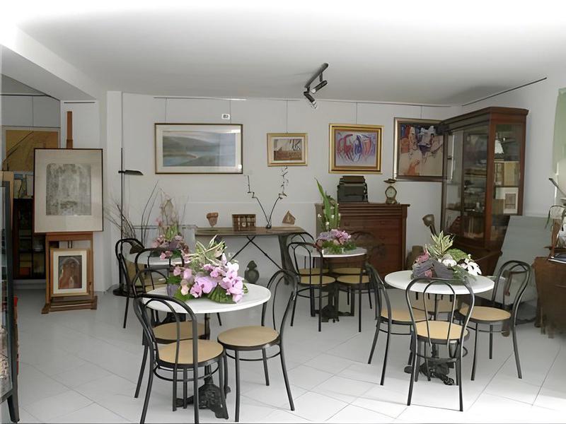 B2F97351708A4FD75B95C90A7DAA587A