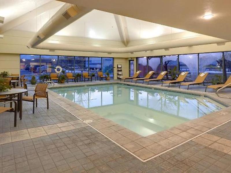 38D4B61DBD2A6A5E5F25D8FEEC06A881