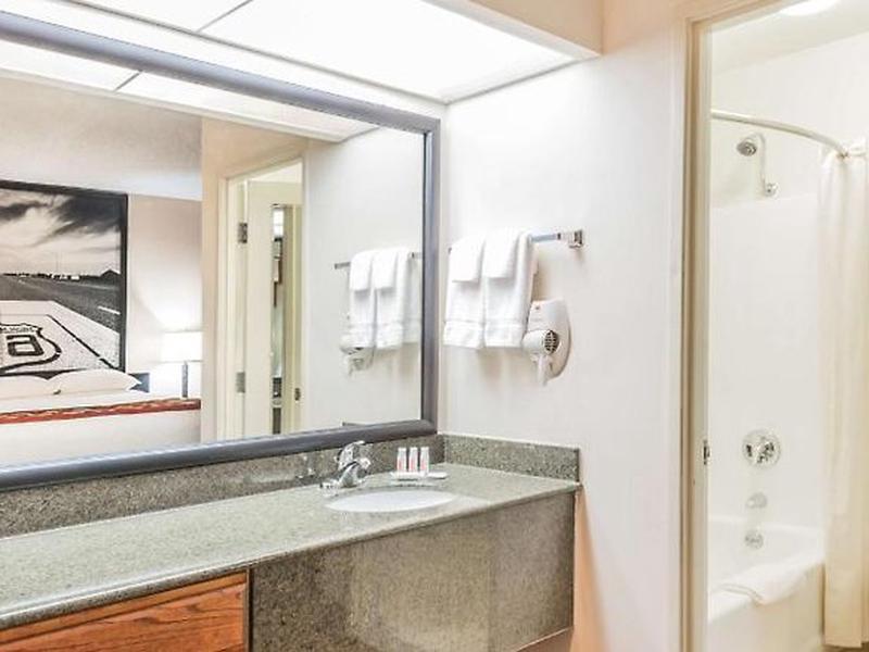 152073817D5895B2E3498FB1AA6E1C24