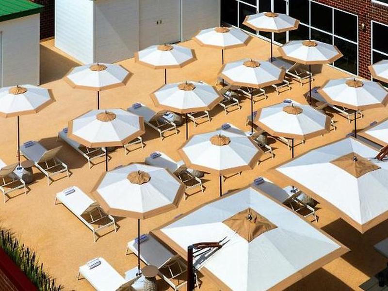 E16D50621E53CDCD15768D392BAB16CB